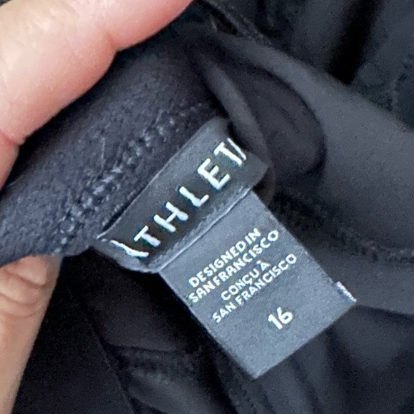 Athleta endless cargo pants black - Picture 8 of 8